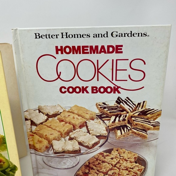 Better Homes And Gardens Vintage Cookbooks for Kitchen Enthusiasts - Picture 4 of 7